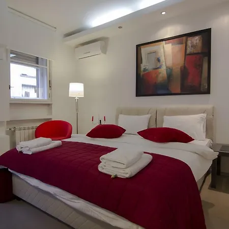 Studio Apartment Picasso Belgrade Exterior photo