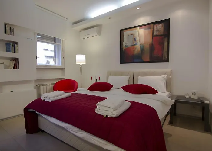 Studio Apartment Picasso